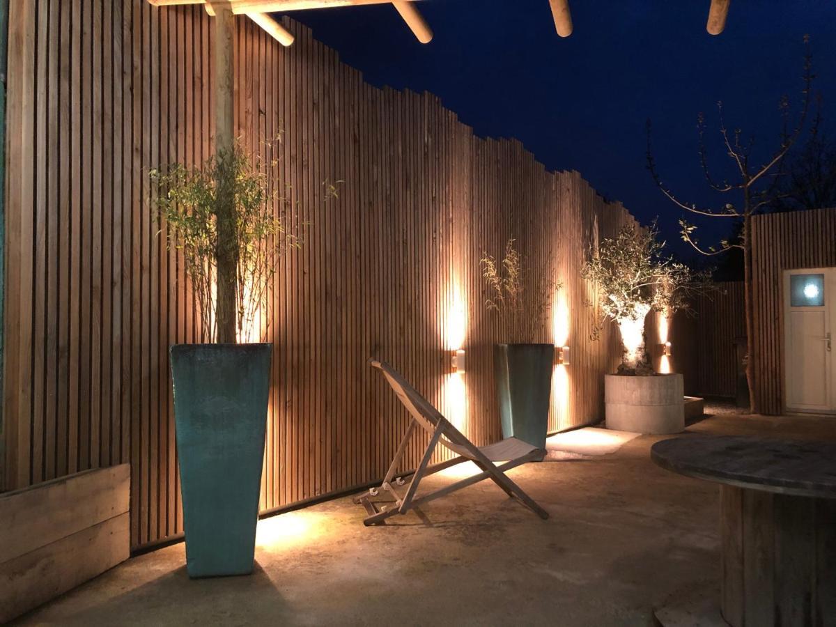 DU MANN petite maison jardin à 100m du port de Vannes avec PARKING privé Exterior foto